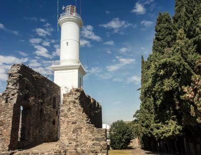 Faros de Colonia del Sacramento