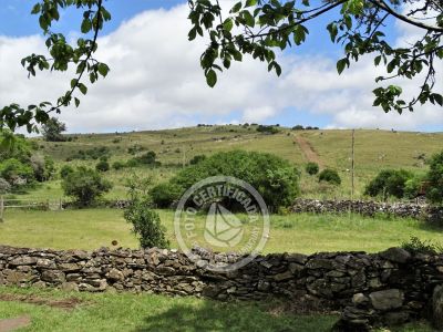 House Chalet en Vergel de San Francisco - retiro con encanto Lavalleja