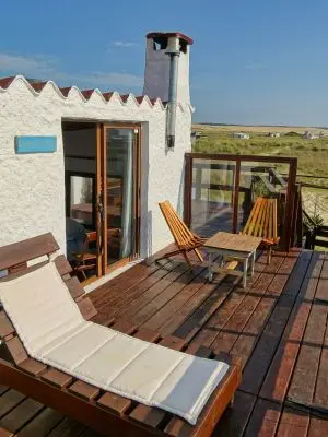 Habitación Pingüinos: Triple superior vista mar - Carmela Cabo Polonio