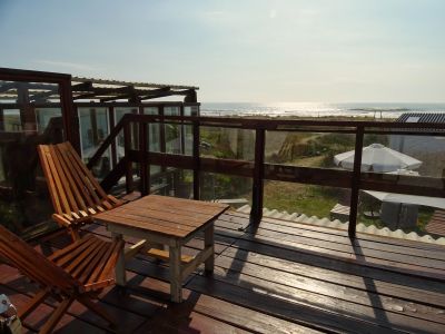 Habitación Pingüinos: Triple superior vista mar - Carmela Cabo Polonio