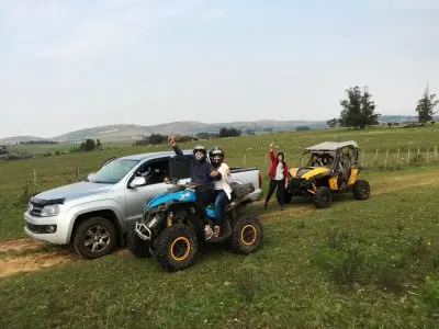 Entertainments paseos en cuatriciclos y utv Pueblo Edén