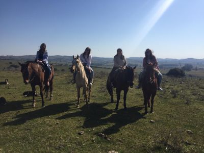 Entertainments paseos en cuatriciclos y utv Pueblo Edén