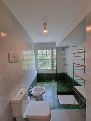 Houses|Cabins|Aptos|Villas... CASA CON PISCINA CERRADA CLIMATIZADA LA BARRA PARA 12, 5 DOR La Barra