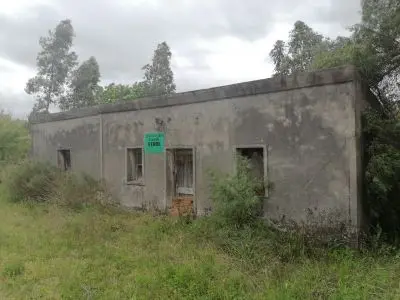 2 terrenos con casona a reciclar sobre ruta 15