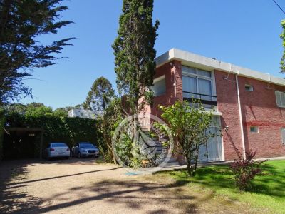 Ortuella 002 - Punta del Este