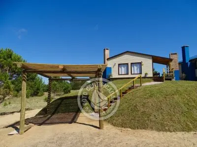 Ohana y Dos Amores - Punta del Diablo