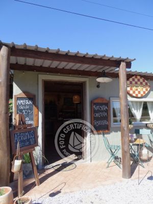 Cafeteria Delikatessen & Cía. - Pastelería Casera Punta del Diablo