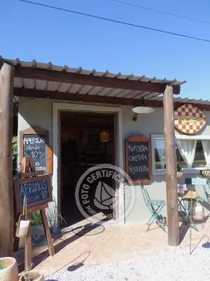 Cafeteria Delikatessen & Cía. - Pastelería Casera Punta del Diablo