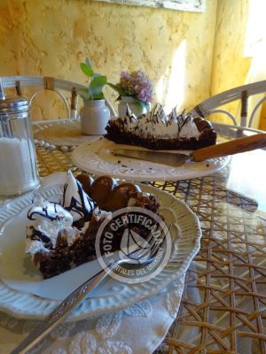 Cafeteria Delikatessen & Cía. - Pastelería Casera Punta del Diablo