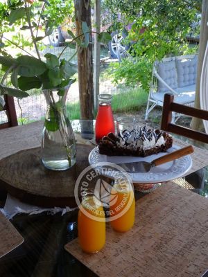 Cafeteria Delikatessen & Cía. - Pastelería Casera Punta del Diablo