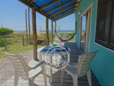 Cabin Cabaña frente al mar en La Viuda Punta del Diablo