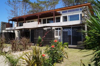 Houses|Cabins|Aptos|Villas... Posada Del Corumbá Aparthotel La Paloma