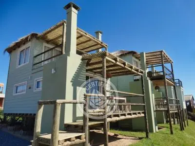 Las Pindo Punta del Diablo 