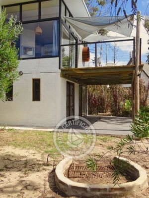 Exterior - alero y fogón-parrillero