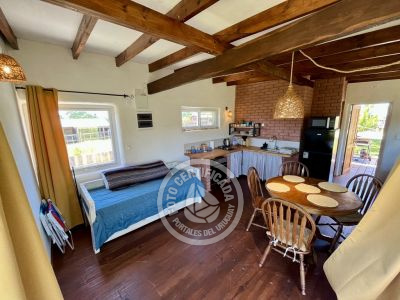 Bungalow Terrana, casa de bio construccion en la Viuda Punta del Diablo