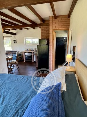 Bungalow Terrana, casa de bio construccion en la Viuda Punta del Diablo