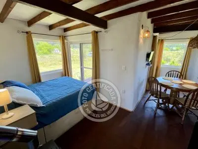 Bungalow Terrana, casa de bio construccion en la Viuda Punta del Diablo