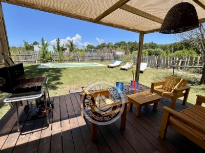 Bungalow Terrana, casa de bio construccion en la Viuda Punta del Diablo