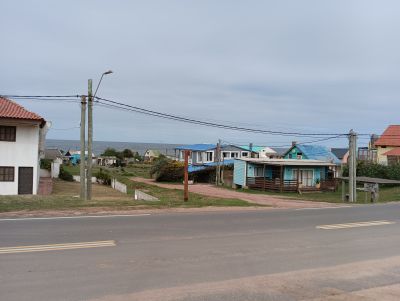 Local comercial con 2 terrenos  - Punta del Diablo