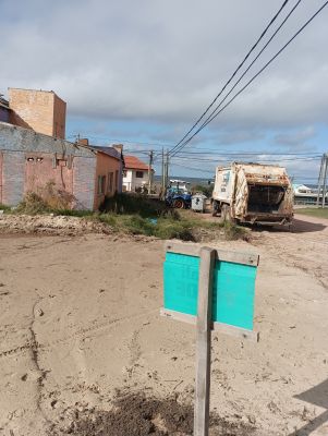 Local comercial con 2 terrenos  - Punta del Diablo