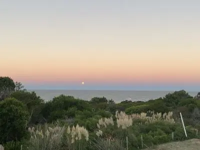 Villa Gran oportunidad de Inversión en Complejo y Restaurant Punta del Diablo