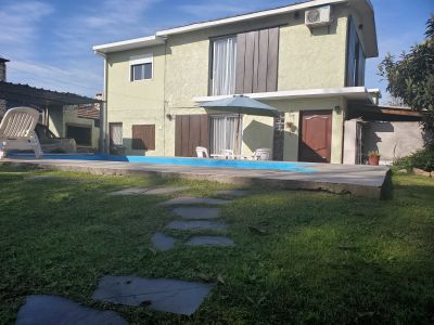 House Alquiler TEMPORADA Casa C/Picina 2 Dormitorios 100% equipada Canelones