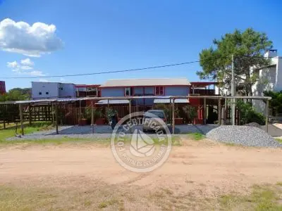 El Descanso - 1 - Punta del Diablo