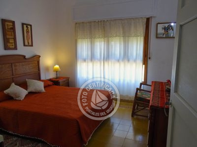 América - Chalet al frente - La Paloma