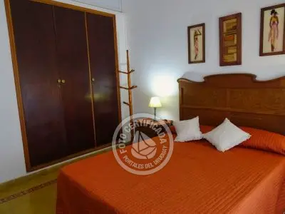 América - Chalet al frente - La Paloma