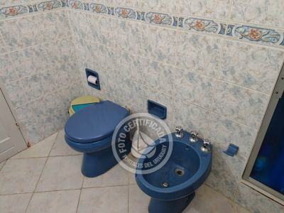 América - Chalet al frente - La Paloma