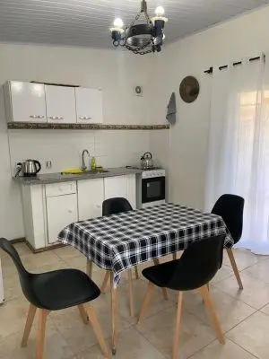 House Monoambiente Coty La Coronilla