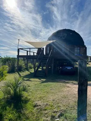 Casa Domo a metros de la playa Piriápolis