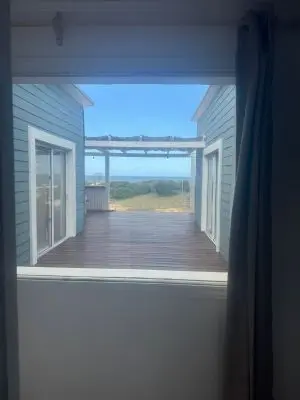 House la viuda y el mar  Punta del Diablo