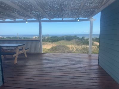 House la viuda y el mar  Punta del Diablo