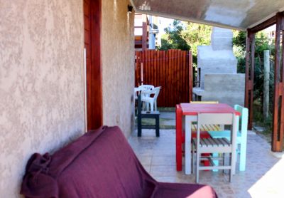 Casa Gorriones, en el centro de punta del diablo  Punta del Diablo