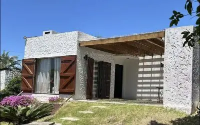 Guayabo 6 en Arachania a pocos metros del mar