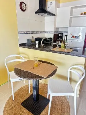 Apartment Apto con Piscina, GYM y terraza sobre Rambla, Vista al Rio Colonia