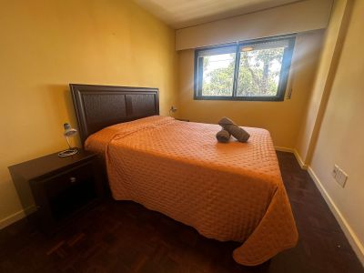 Apartment Apto con Piscina, GYM y terraza sobre Rambla, Vista al Rio Colonia