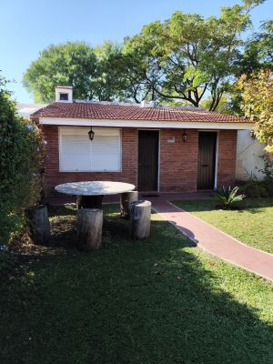 Casa La Hogareña en Biarritz (a 200mts del mar)  Canelones