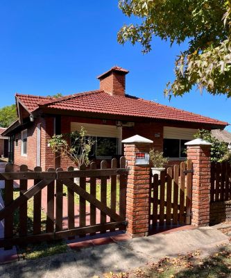 Casa La Hogareña en Biarritz (a 200mts del mar)  Canelones