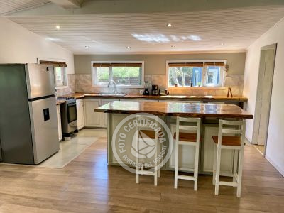 Casa Pitanga. casitas del bosque. Punta del Diablo