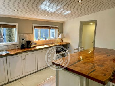 Casa Pitanga. casitas del bosque. Punta del Diablo