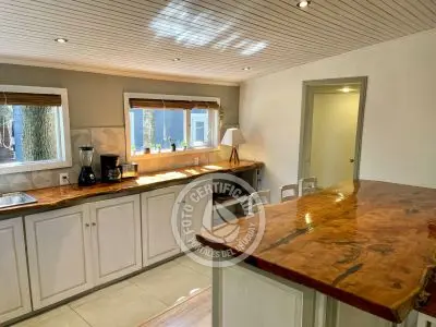 Casa Pitanga. casitas del bosque. Punta del Diablo