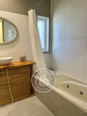 Casa Pitanga. casitas del bosque. Punta del Diablo