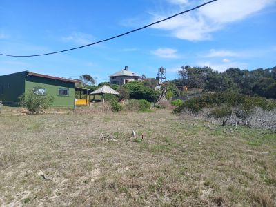 Elementaria - La Esmeralda - Rocha