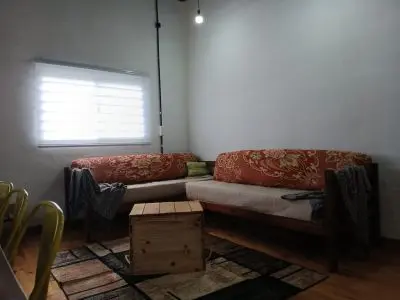 Elementaria - La Esmeralda - Rocha