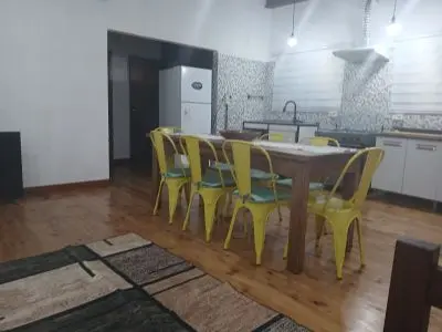 Elementaria - La Esmeralda - Rocha