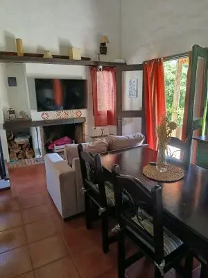 Casa Casa de Quincho . La Paloma