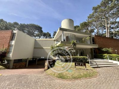 Arcobaleno Alfil 112 - Punta del Este