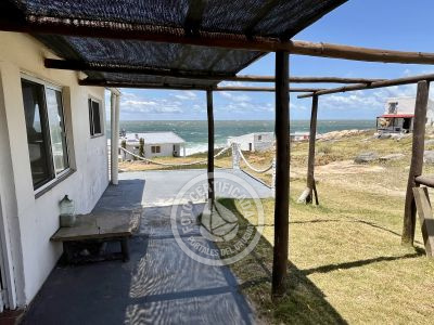 Complejo Casa grande y monoambiente zona faro Cabo Polonio